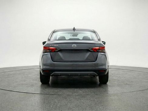 Used 2025 Nissan Versa SV FWD image 7
