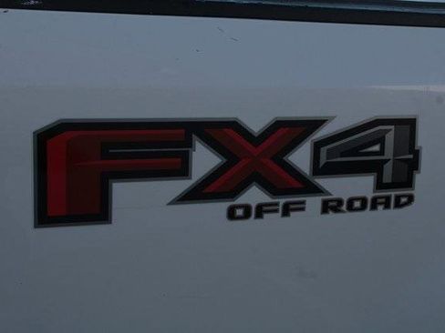 Used 2020 Ford F250 XLT w/ XLT Value Package image 10