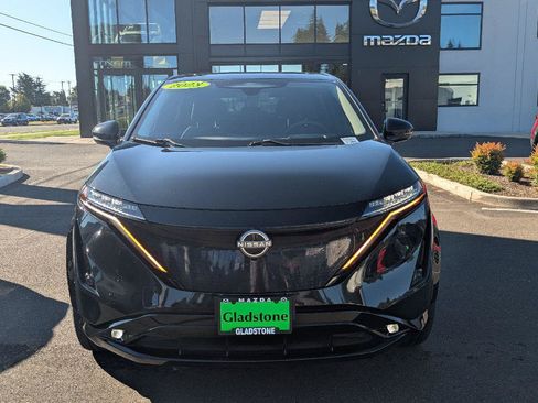 Used 2023 Nissan Ariya AWD/4WD image 9