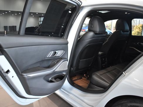 Used 2023 BMW M340i xDrive w/ Premium Package image 32