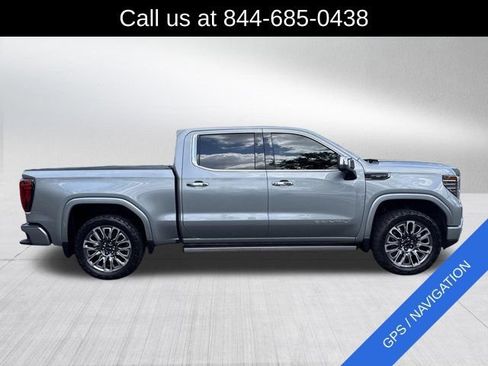 Used 2025 GMC Sierra 1500 Denali Ultimate AWD/4WD image 4
