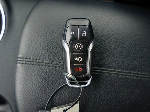 Used 2017 Ford Mustang GT image 28