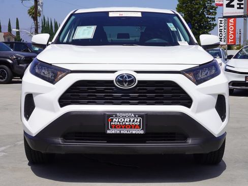 Certified 2022 Toyota RAV4 LE w/ Carpet Mat Package (TMS) AWD/4WD image 3