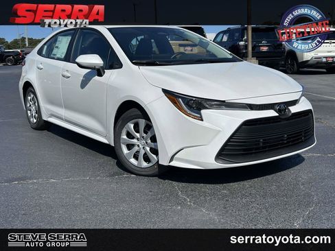 Used 2026 Toyota Corolla LE FWD image 1