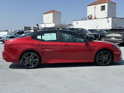 Used 2025 Toyota Camry XSE image 9