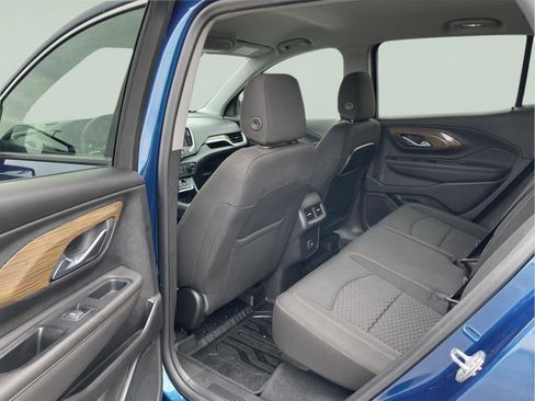 Used 2020 GMC Terrain SLE w/ Driver Convenience Package image 13