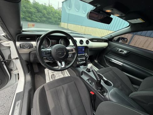 Used 2021 Ford Mustang GT w/ Equipment Group 301A RWD image 9