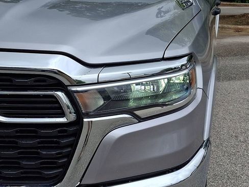 Used 2025 RAM 1500 Big Horn AWD/4WD image 9
