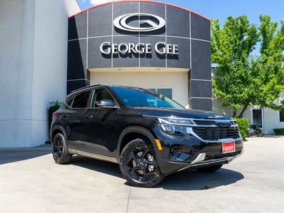 New 2026 Kia Seltos EX w/ EX Sunroof Package