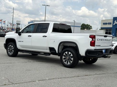 Used 2024 Chevrolet Silverado 2500 Custom w/ Custom Convenience Package AWD/4WD image 32
