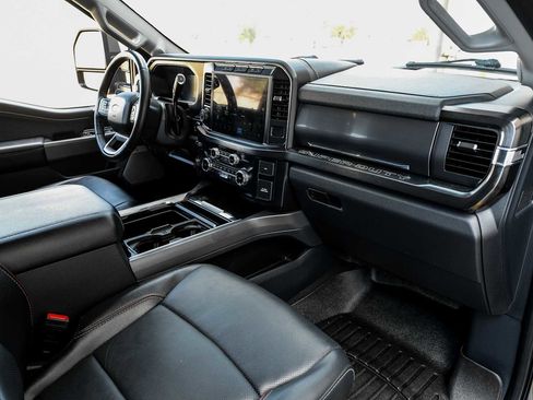 Used 2023 Ford F250 Lariat w/ Sport Appearance Package image 15