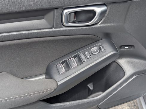 Used 2024 Honda Civic Sport image 14