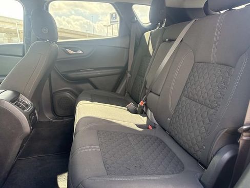 Used 2021 Chevrolet Blazer LT FWD image 16
