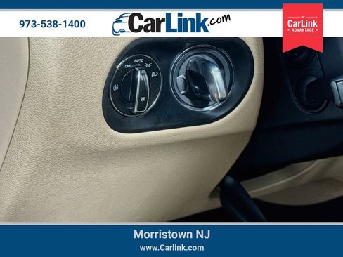 Used 2021 Porsche Macan AWD/4WD image 12