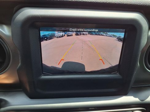 Certified 2019 Jeep Wrangler Unlimited Sport S AWD/4WD image 7