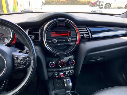 Used 2015 MINI Cooper S FWD image 6