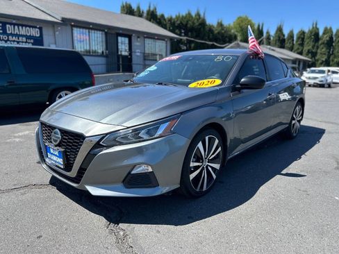 Used 2020 Nissan Altima 2.5 SR AWD/4WD image 3