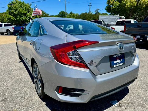 Used 2018 Honda Civic LX image 3