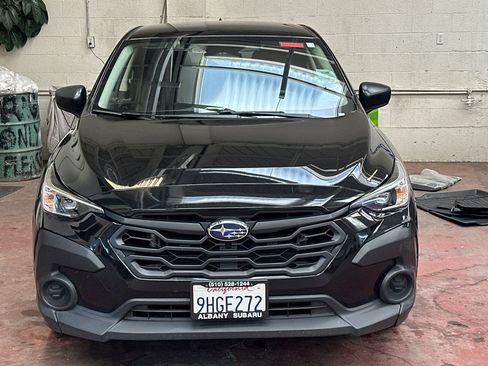 Used 2024 Subaru Crosstrek 2.0i image 5