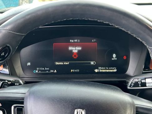 Used 2022 Lincoln Corsair Reserve w/ Sport Package AWD/4WD image 18