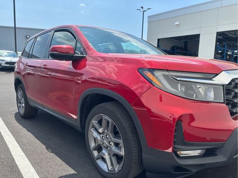 Used 2023 Honda Passport EX-L image 9