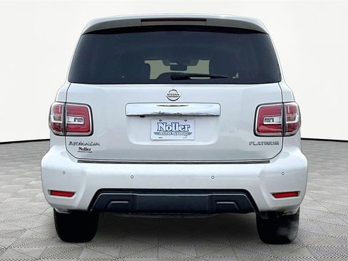 Used 2019 Nissan Armada Platinum w/ Captain's Chairs Package image 4