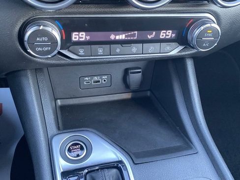 Certified 2021 Nissan Sentra SV image 23