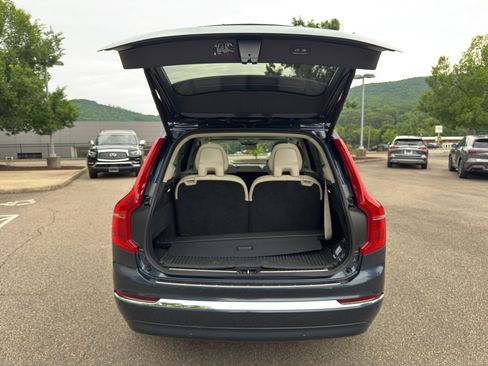 Used 2023 Volvo XC90 B6 Plus w/ Protection Package Premier AWD/4WD image 37