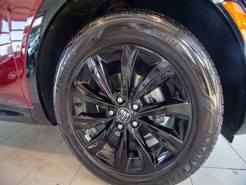 Certified 2024 Buick Envista Sport Touring w/ Convenience I Package image 27