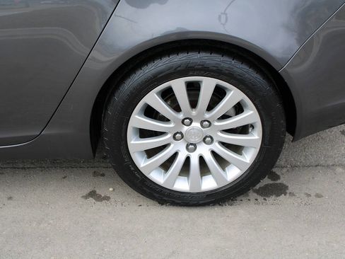 Used 2011 Buick Regal CXL w/ RL6 Preferred Equipment Group image 32