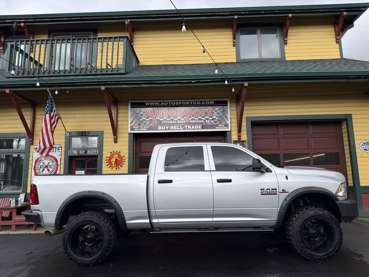 Used 2018 RAM 2500 Tradesman w/ Popular Equipment Group AWD/4WD image 2