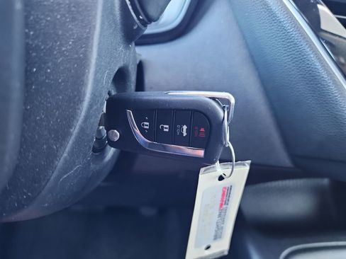 Used 2023 Toyota Corolla LE image 26