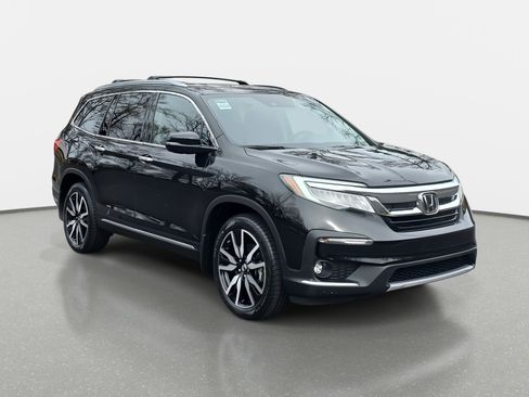 Certified 2022 Honda Pilot Touring image 3