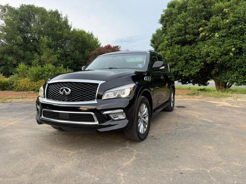 Used 2017 INFINITI QX80 2WD image 2