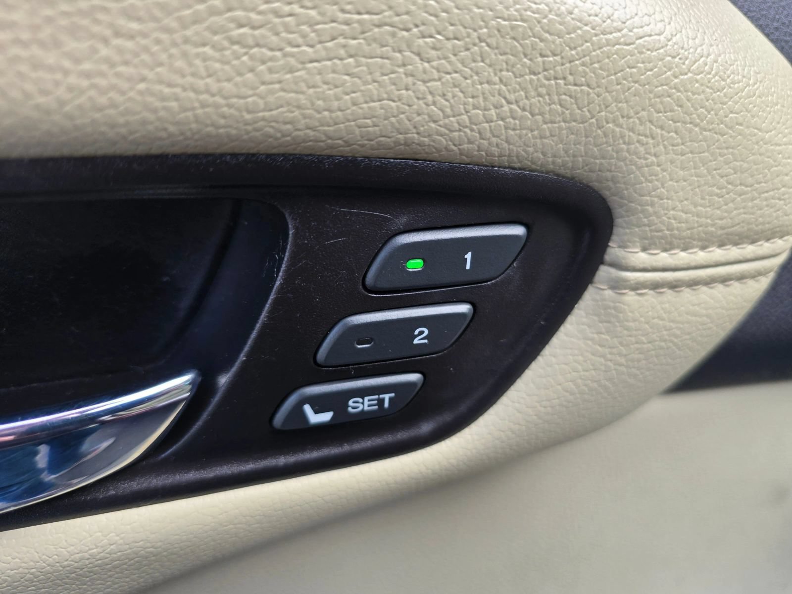 Used 2015 Acura RDX FWD image 23