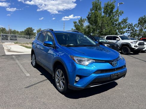 Used 2018 Toyota RAV4 Limited w/ Advanced Technology Package AWD/4WD image 7