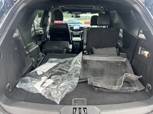 Certified 2023 Ford Explorer ST AWD/4WD image 22