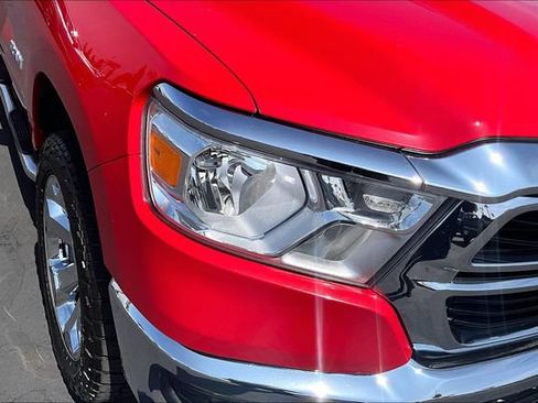 Used 2019 RAM 1500 Big Horn AWD/4WD image 32