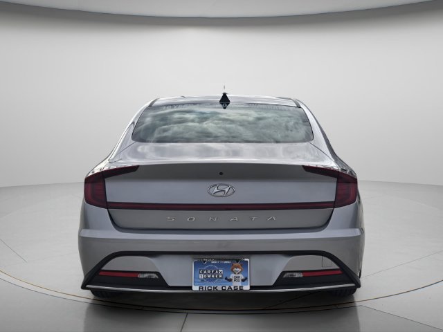 Used 2023 Hyundai Sonata SE FWD image 5