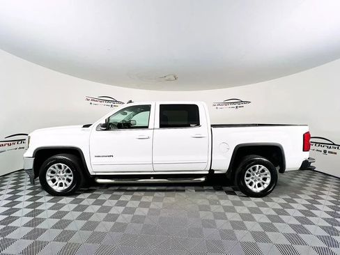 Used 2016 GMC Sierra 1500 SLE w/ SLE Value Package image 5