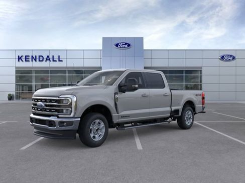 New 2026 Ford F250 XLT w/ XLT Premium Package AWD/4WD image 1