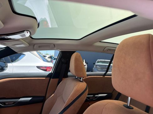 Used 2025 Lexus RZ 300e w/ Accessory Package (Z1) FWD image 8