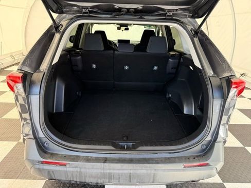 Used 2025 Toyota RAV4 LE image 4