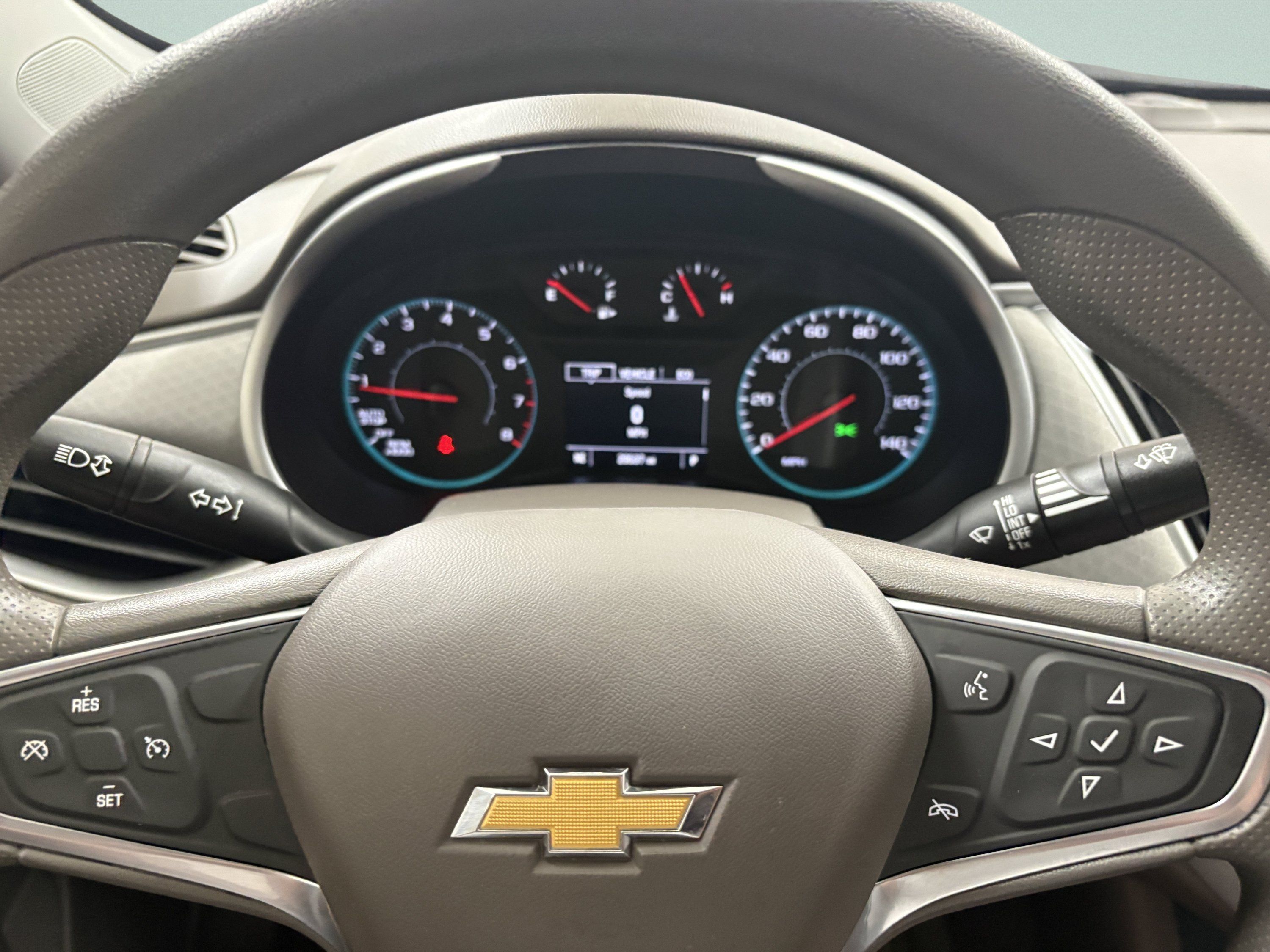 Used 2022 Chevrolet Malibu LS FWD image 27