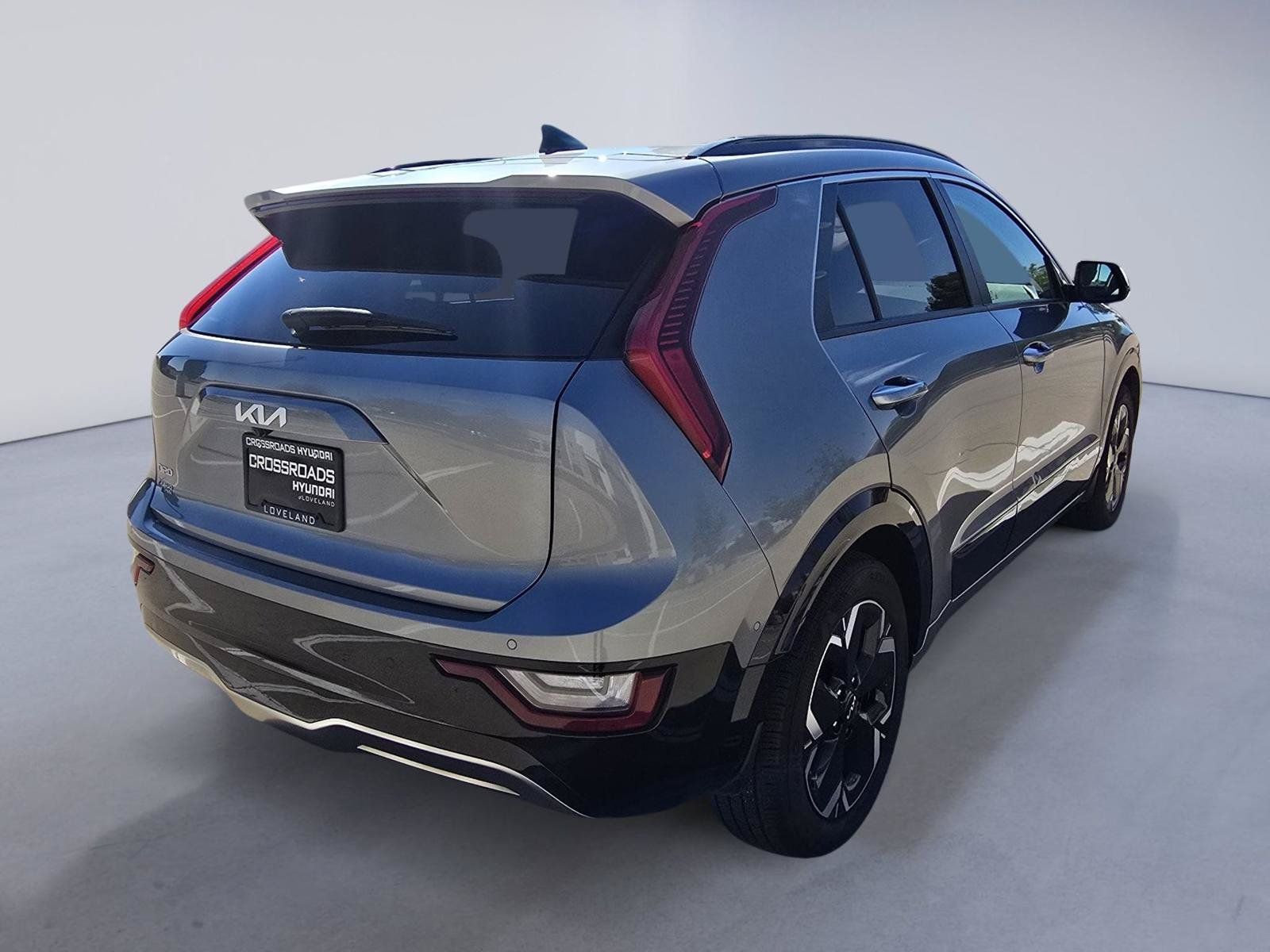 Used 2023 Kia Niro Wave FWD image 6
