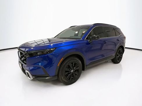 Used 2023 Honda CR-V Sport Touring image 3