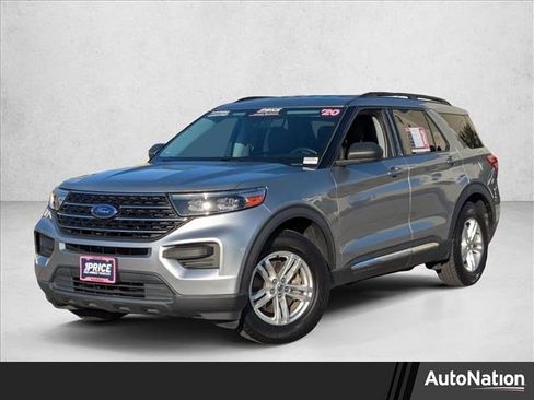 Used 2020 Ford Explorer XLT image 1