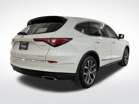 Used 2023 Acura MDX SH-AWD w/ Technology Package image 3