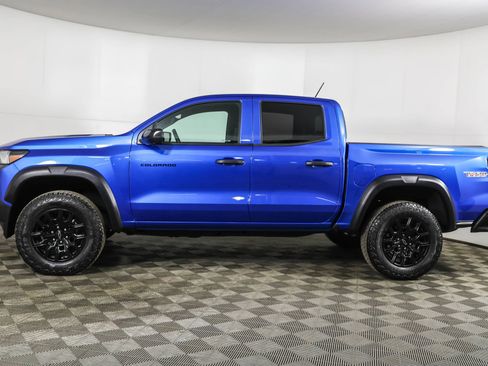 Used 2024 Chevrolet Colorado Trail Boss w/ Technology Package image 19