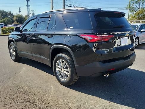 Used 2023 Chevrolet Traverse LT image 4